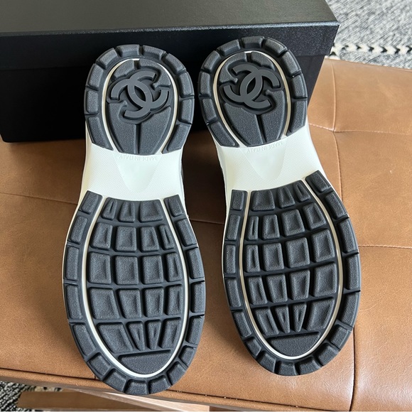 22B Chanel Sport Speed Trail
Sneakers - Picture 5 of 13